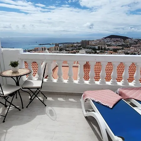 Discover Your Perfect Escape ! Lejlighed *