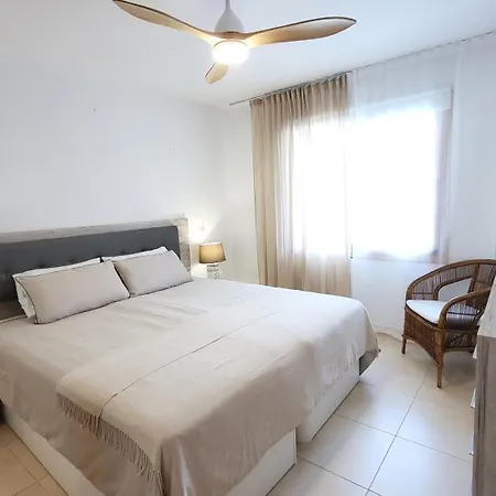 Discover Your Perfect Escape ! Lejlighed *